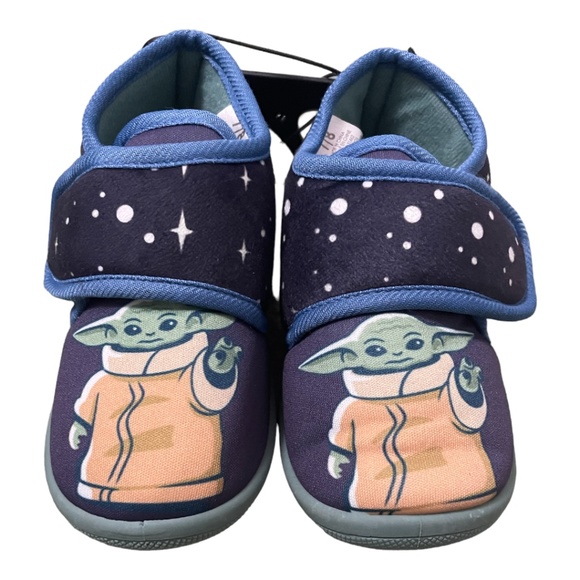 Star Wars Other - Star Wars Baby Yoda Toddler Slippers With Rubber Soles Size 7/8